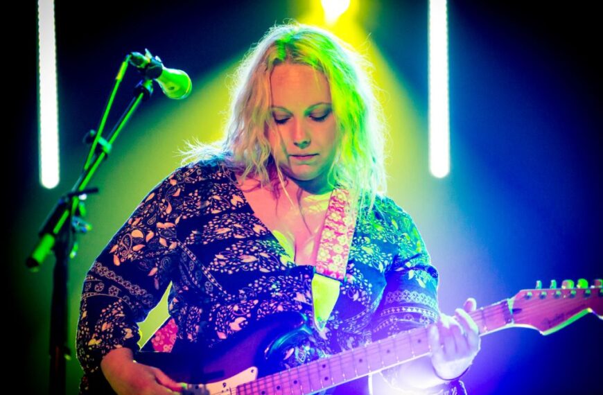 Renowned guitarist Chantel brings UK tour to Darlington