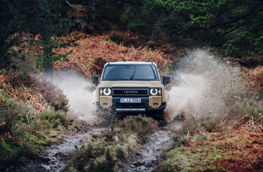 At home in war zones and car parks