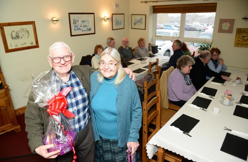 Jean’s cards raise a tasty £200 for special lunch