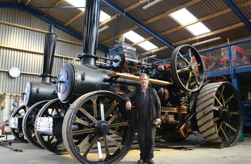 Century old engines join plough contest