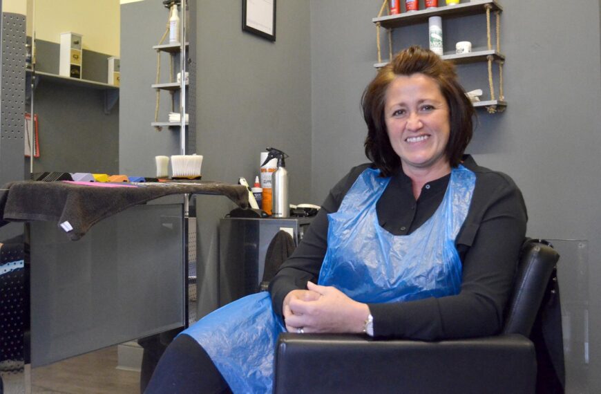 New style of doing business for barber Karen