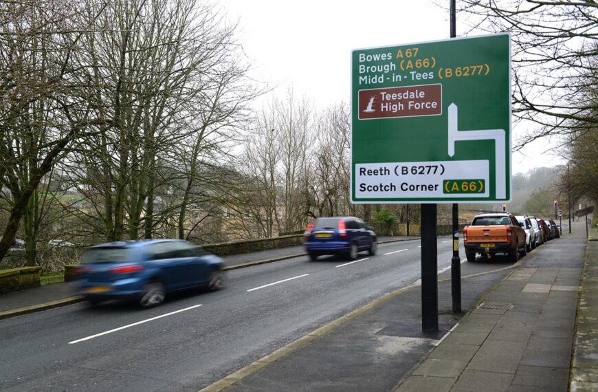 Huge new sign ‘out of character’ with historic Barnard Castle