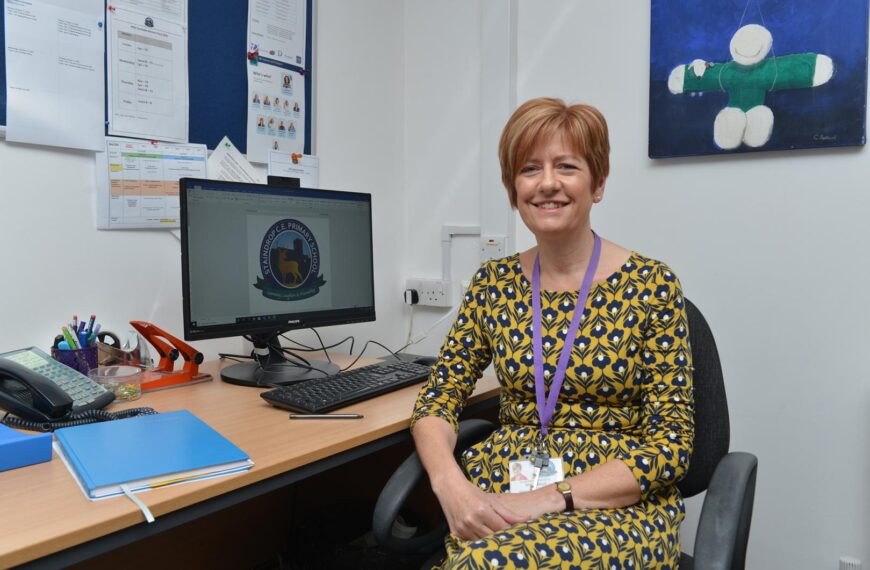 Well known dale teacher Janet Boyd retires