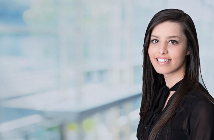 Laura Fairlie qualifies as solicitor with TBI’s probate department