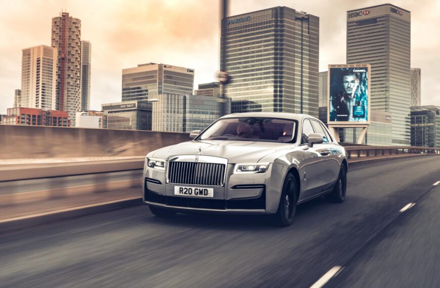 Test Drive: The New Rolls Royce Ghost