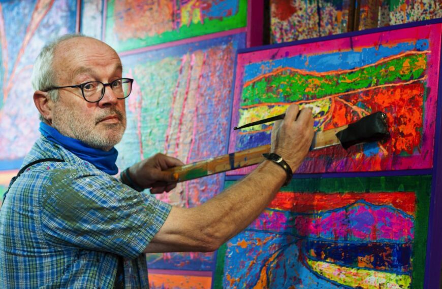 Artist pledges £10 from each sale to dale hospital charity