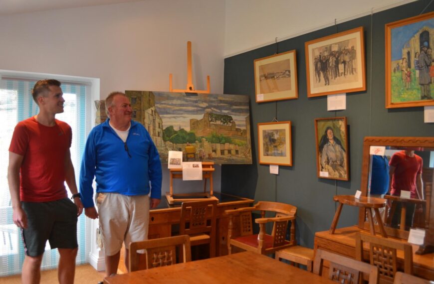 Mini-Pittuck exhibition raises cash for care of town mural