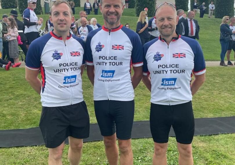 Police inspector raises £800 in memory of fallen colleague