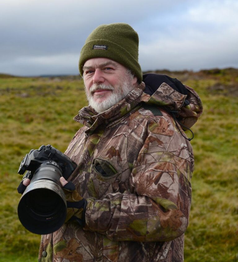 Wildlife photographer snaps up top award