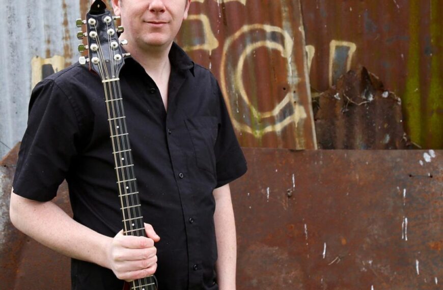 One-time support act is back as the headliner