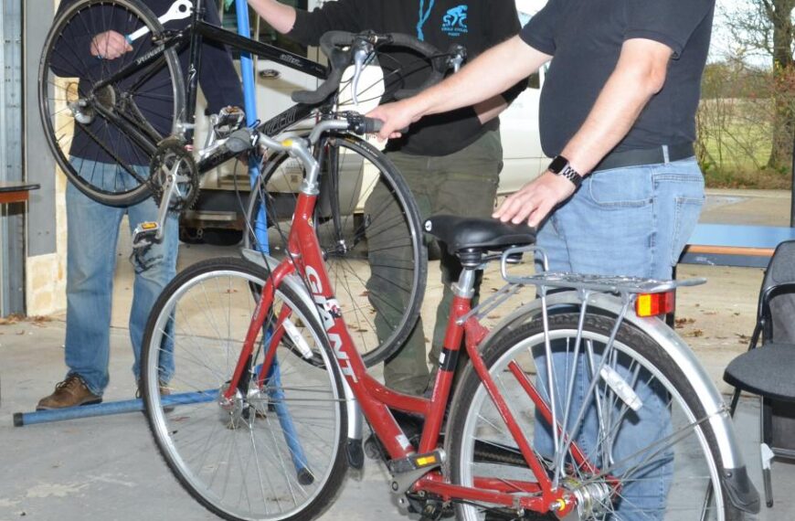 Get on your bike to TCR Hub and get connected