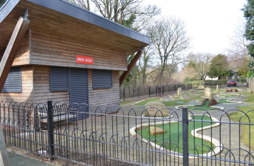 £10,000 revamp for Barnard Castle’s mini-golf course