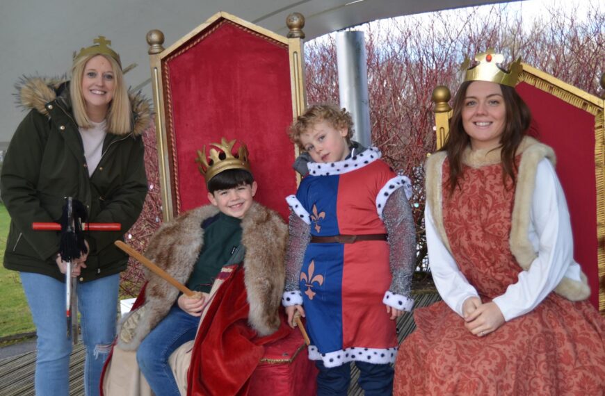 Book fans flock to dale’s first festival