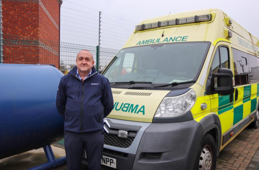 Old 999 vehicle comes oput of retirement for Ukraine mission