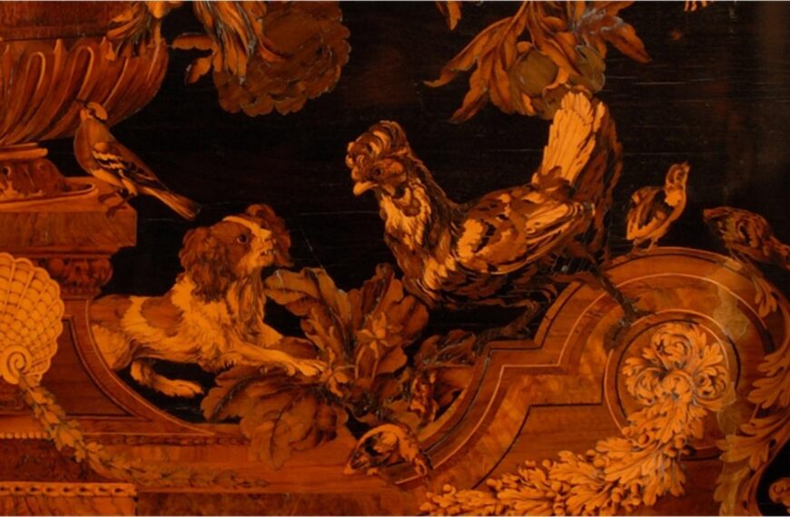 Walkies’ through galleries is a must for all dog lovers