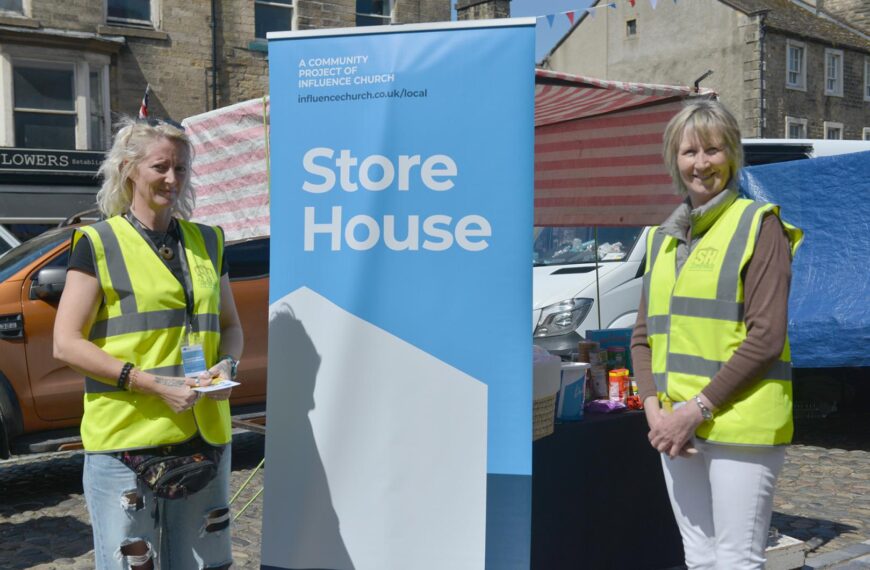 Volunteers highlight how to help others