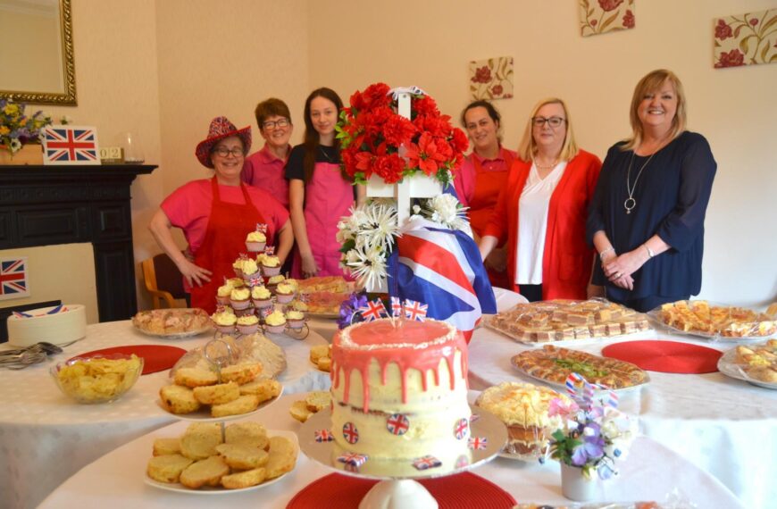 Good food and music to entertain residents