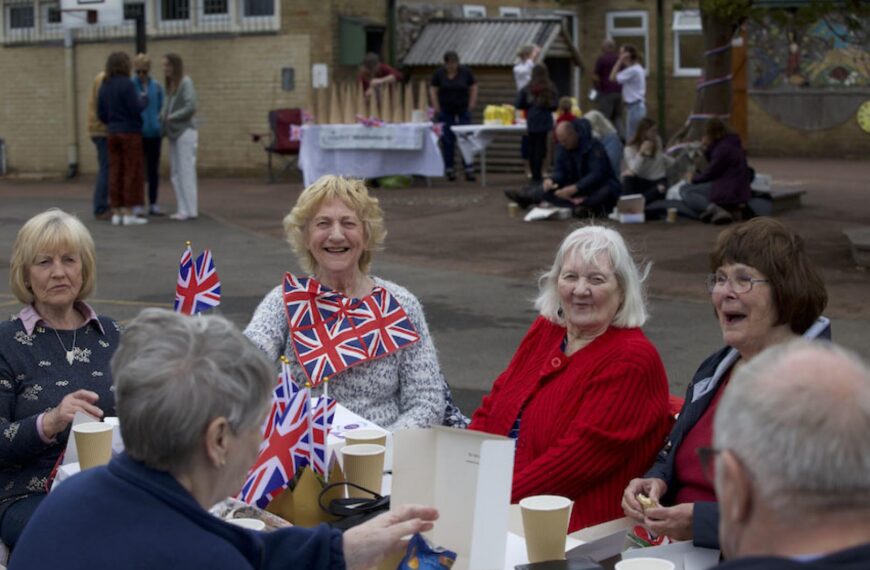 Young and old enjoy a royal knees-up
