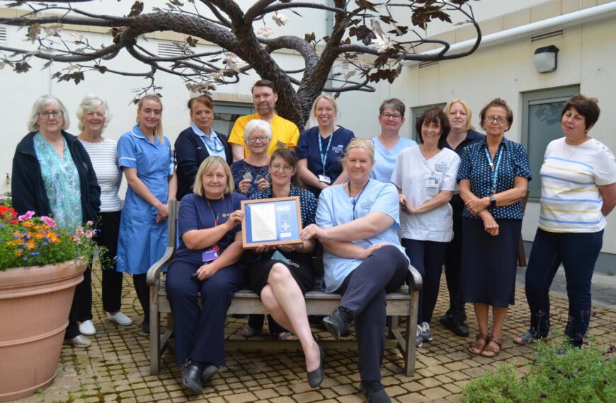 Charity group says thank-you to hospital staff