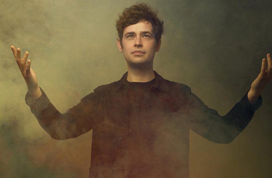 More big name comedians unveil Edinburgh Festival shows in Barney