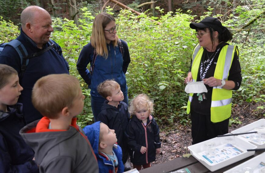 Youngsters make a big splash at upper dale river dipping session