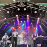Popular covers band to play Barney gig