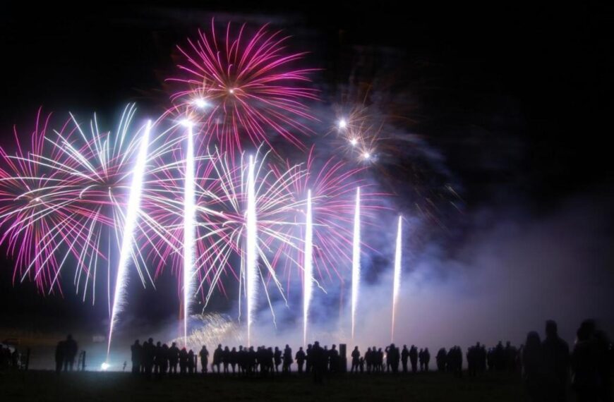 Bonfire night celebrations return to Barney after three years