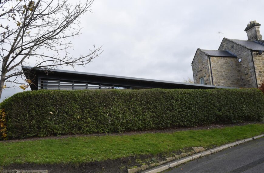 White elephant’ council building taken off market