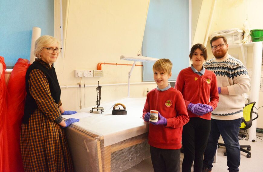 Pupils take charge of museum