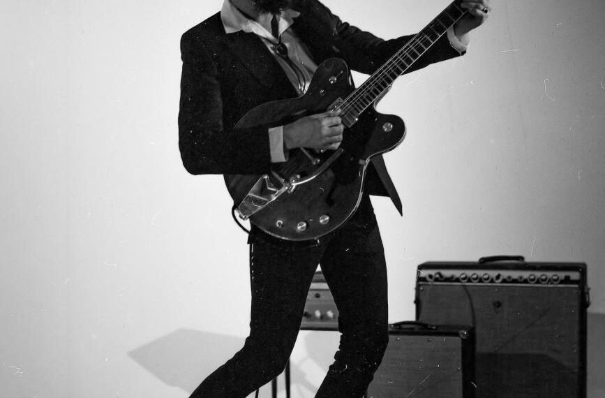 Voyage of discovery brings musician Nigel to Barney