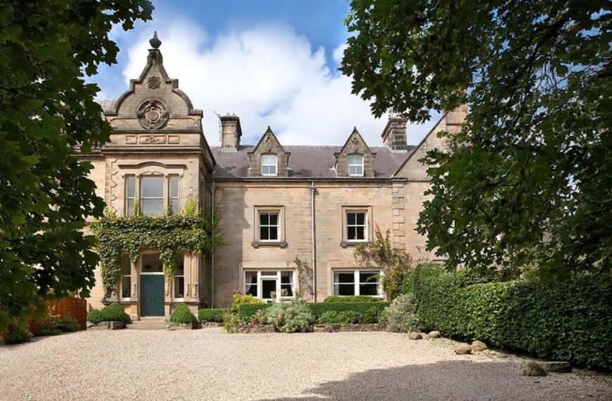 Owner hopes planners will allow hotel to continue