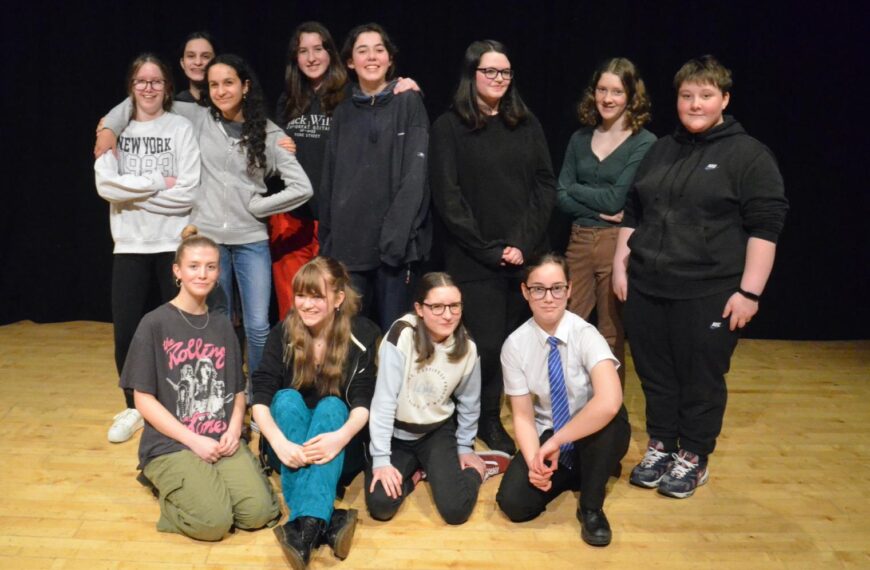 Young stars show off their stage skills