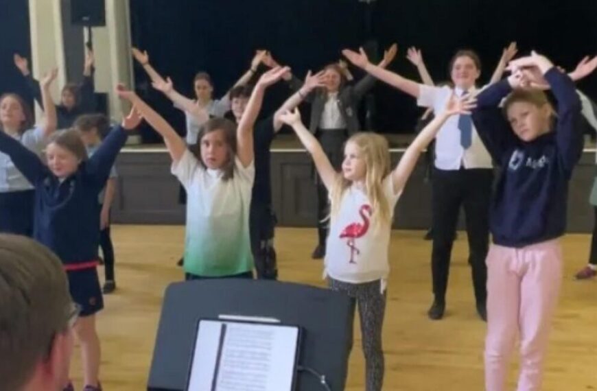 From archaelogy to art and acting… summer holiday fun starts here