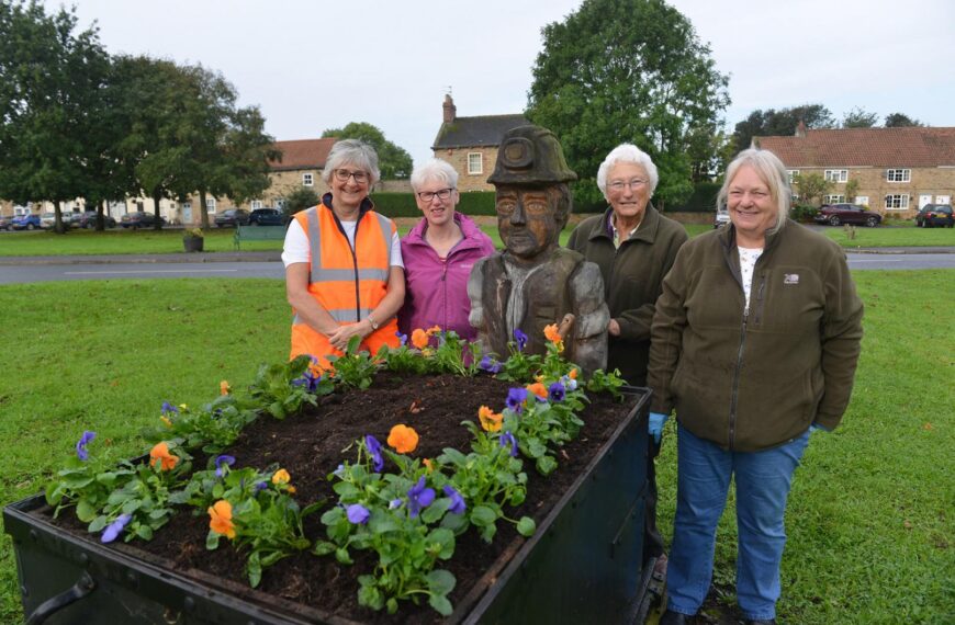 Allotment holders ensure autumn planting takes root