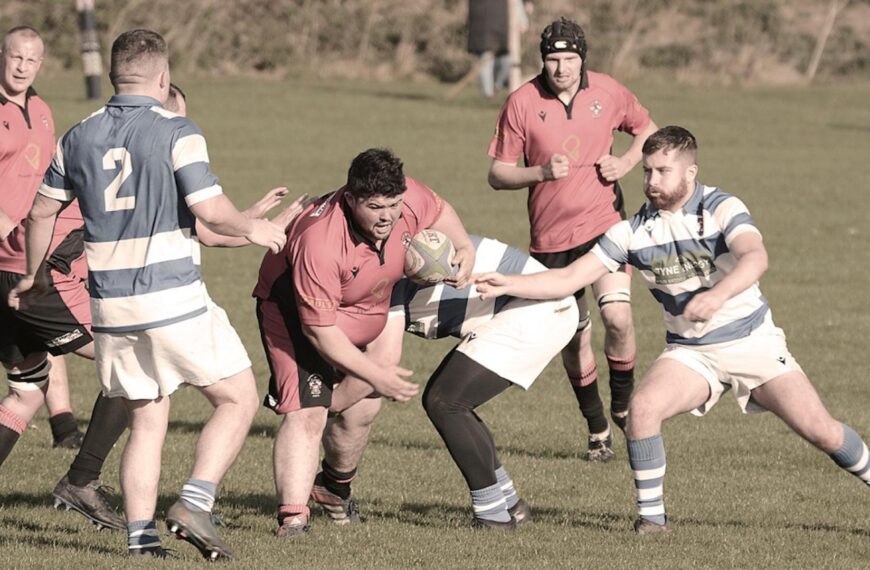 Bonus point win for much-changed Barney