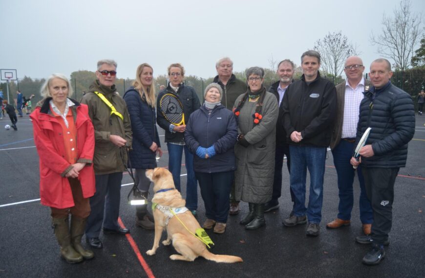 Dave cuts the ribbon to open new MUGA
