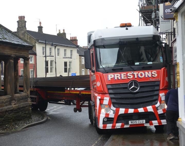 Market Cross HGV drama ends well