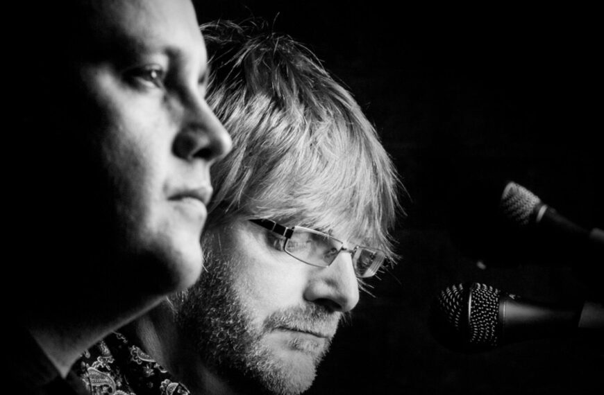 Duo return with classics from Simon & Garfunkel