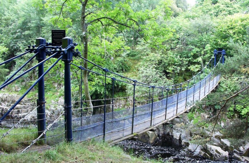 Wynch Bridge Temporarily closed for emergency repairs