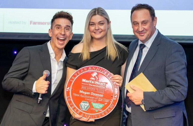 Megan Dawson named new auctioneer of year