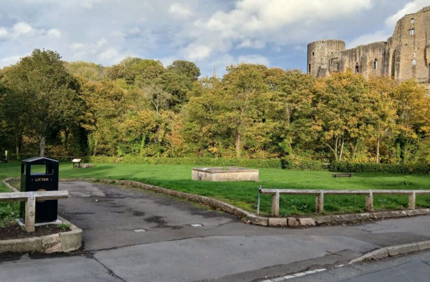 Bid for height restriction bars at Teesdale village car park