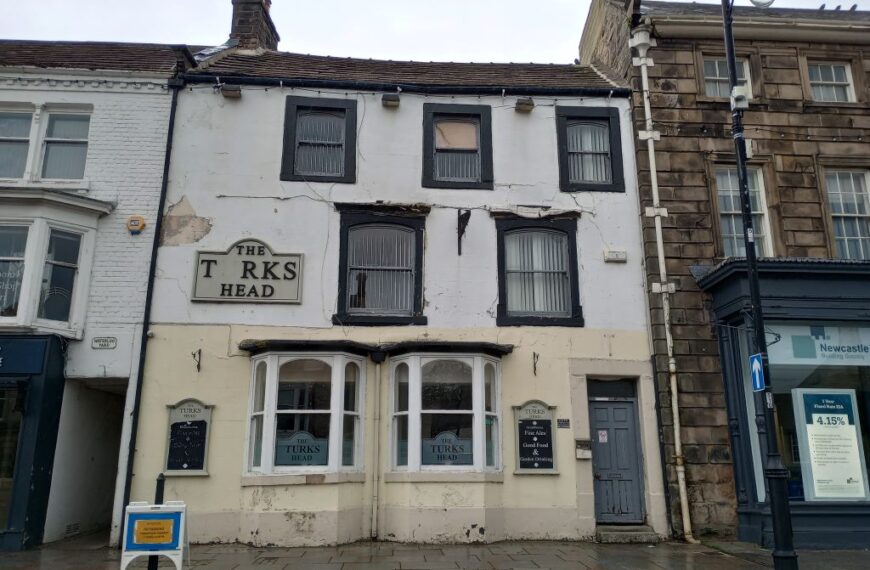 Vandals target eyesore Barnard Castle pub