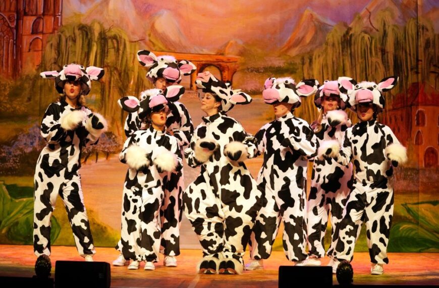 Clever twists in Jack and the Beanstalk