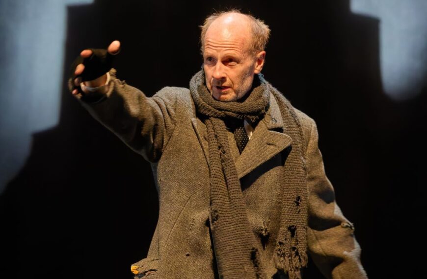 Woman in Black is masterclass in suspense