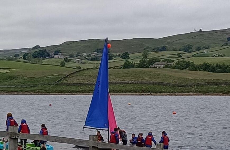 Grateful youngsters help Teesdale Sailing and Watersports Club hit by thieves